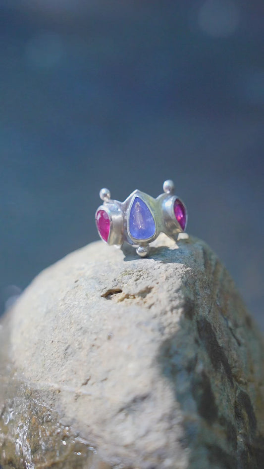 Confetti Crown Ring